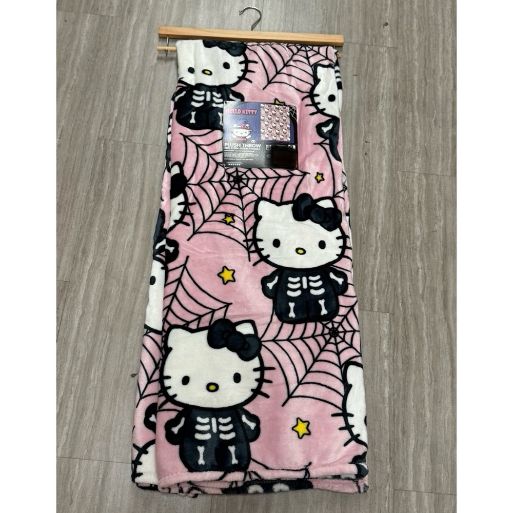 Hello Kitty Pink Black Halloween Skeleton Spider Web Plush Blanket 50” x 70”